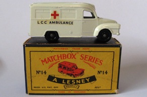 14 C14 Bedford Ambulance.jpg